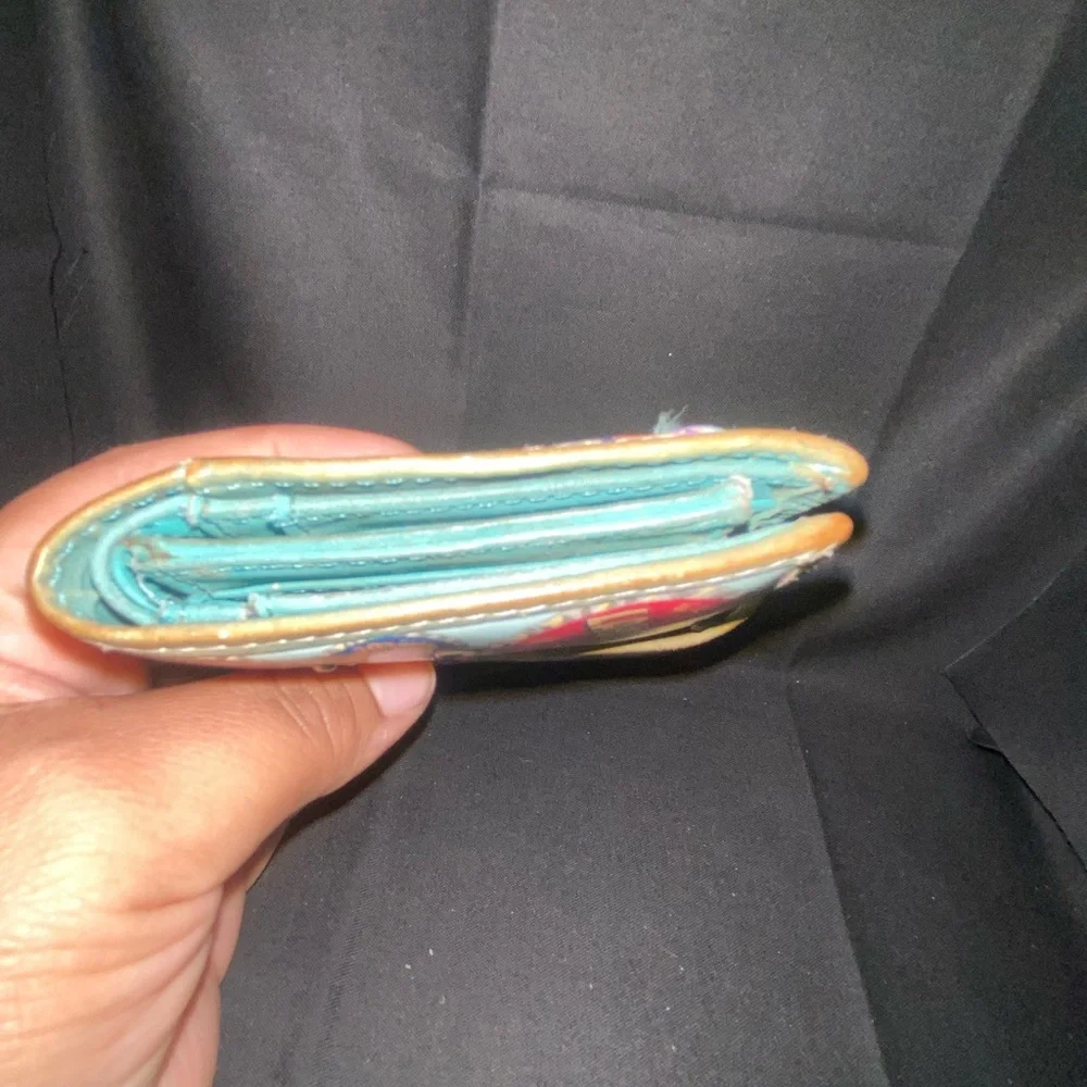Colorful Graphic Wallet - Picture 11 of 13